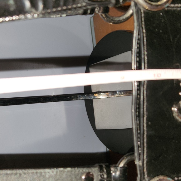 Coach VGUC Gallery Patent Leather embossed tote - Picture 14 of 14